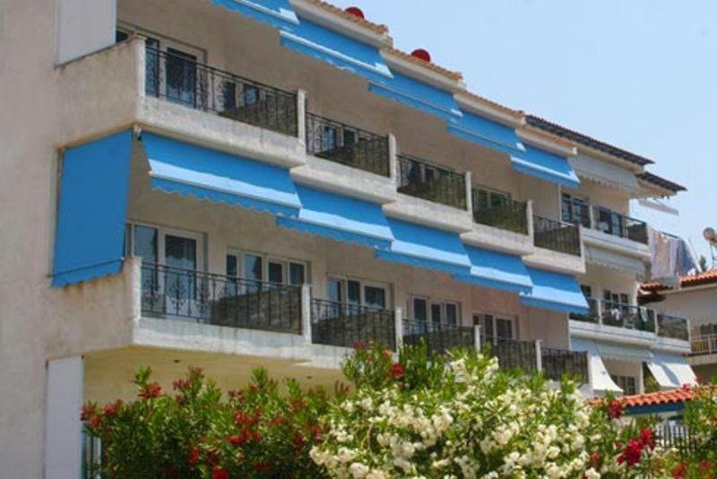 Galini Sea View Apartments Chalkidiki Неа-Скіоні Екстер'єр фото