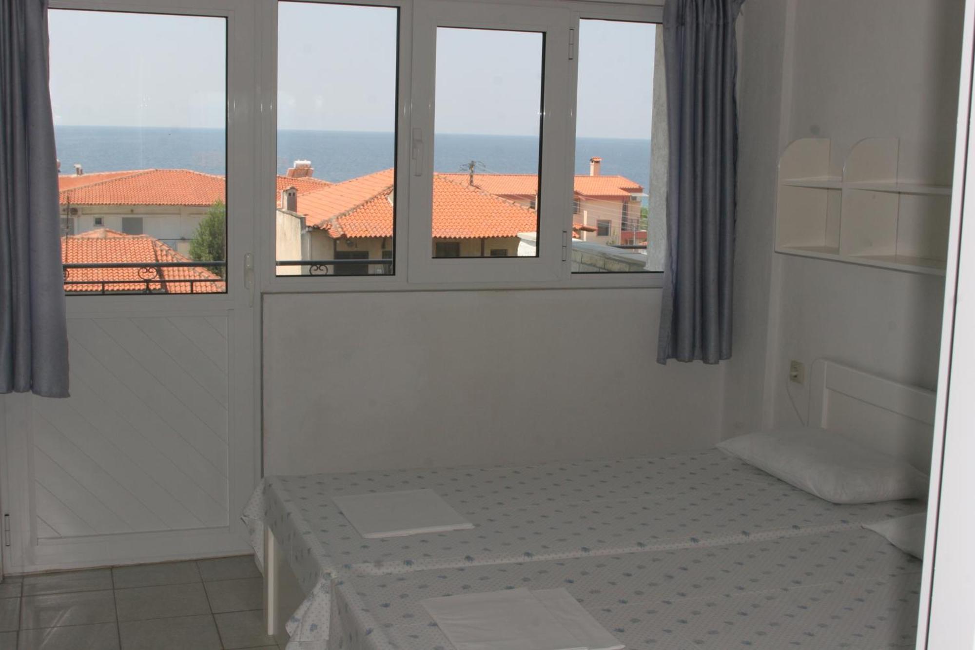 Galini Sea View Apartments Chalkidiki Неа-Скіоні Екстер'єр фото
